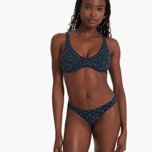 Vuori aqua bikini size small